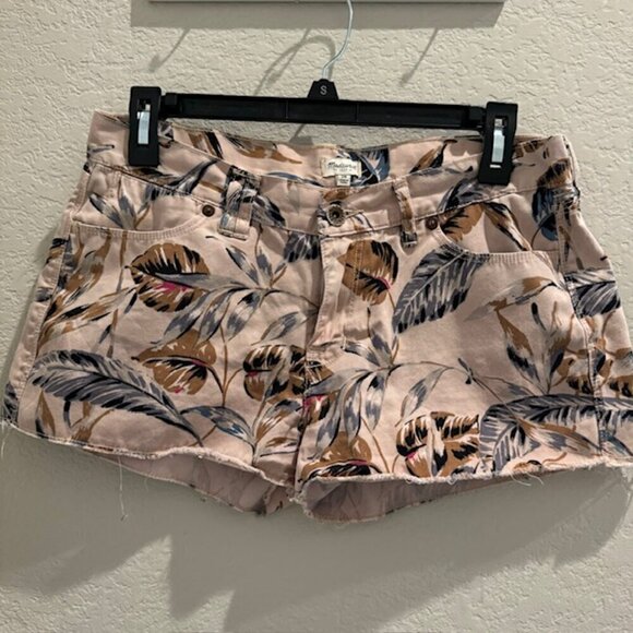 Madewell Women's Cut Off Short, 2" inseam, 100% Cotton, Size 28 - Picture 1 of 4